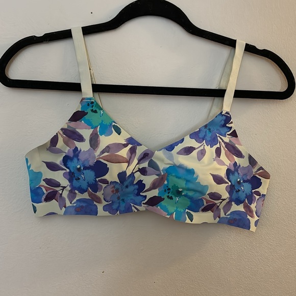 kNIX REVOLUTION V NECk BRA - Picture 11 of 13